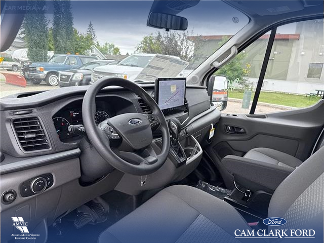 2025 Ford Transit-350 Cargo Base (Stk: 25T3039) in Olds - Image 13 of 25
