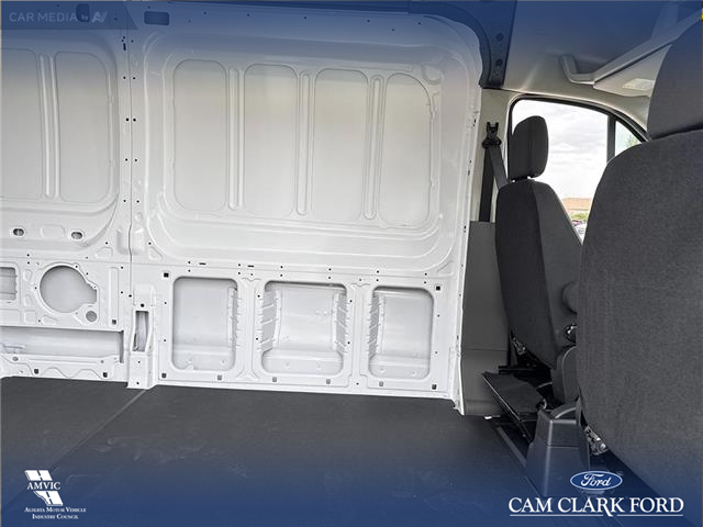 2025 Ford Transit-350 Cargo Base (Stk: 25T3039) in Olds - Image 23 of 25