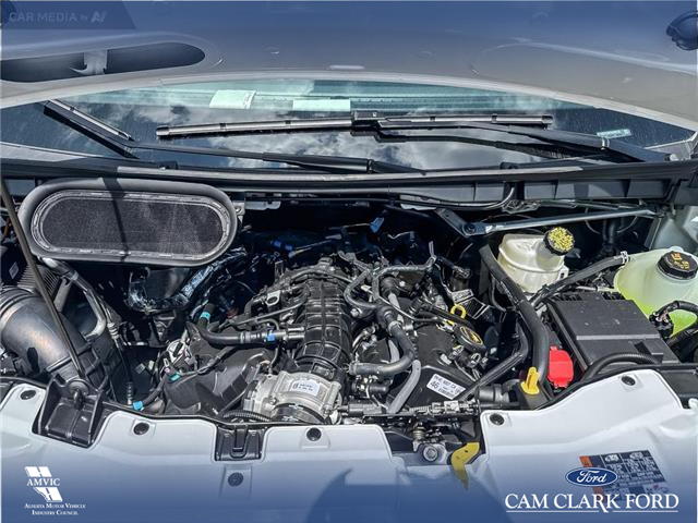 2025 Ford Transit-250 Cargo Base (Stk: 25T8236) in Olds - Image 10 of 25