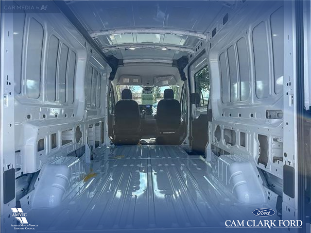 2025 Ford Transit-250 Cargo Base (Stk: 25T8236) in Olds - Image 12 of 25