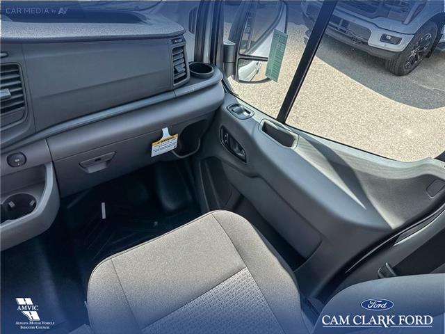 2025 Ford Transit-250 Cargo Base (Stk: 25T8236) in Olds - Image 25 of 25