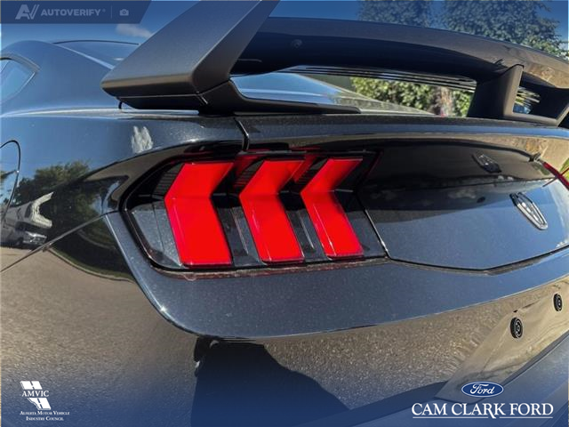 2025 Ford Mustang Dark Horse (Stk: 25C3475) in Olds - Image 11 of 25