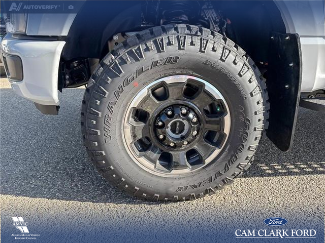 2026 Ford F-350 Lariat (Stk: 26T9492) in Red Deer - Image 6 of 24