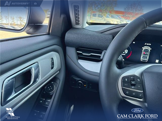 2025 Ford Explorer Active (Stk: 25S6124) in Red Deer - Image 17 of 25