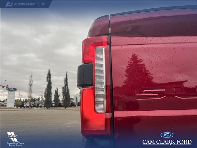 2026 Ford F-350 Lariat (Stk: 26T2657) in Olds - Image 11 of 25