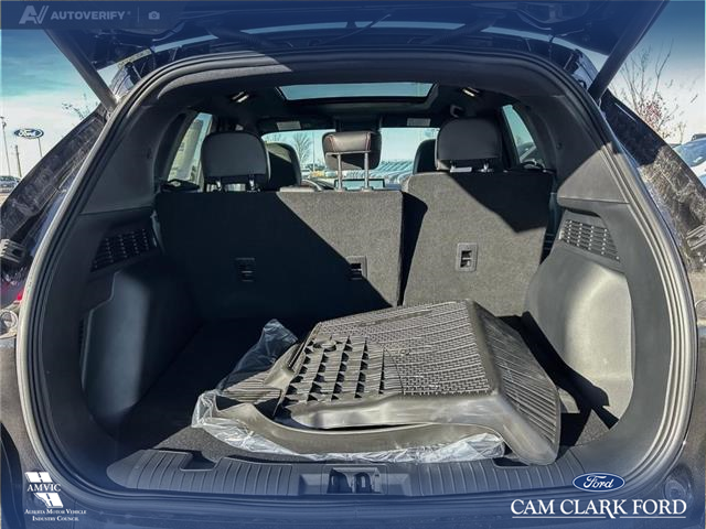 2025 Ford Escape ST-Line Elite (Stk: 25AS8884) in Airdrie - Image 12 of 25