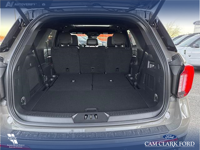 2026 Ford Explorer ST (Stk: 26S3782) in Red Deer - Image 12 of 25