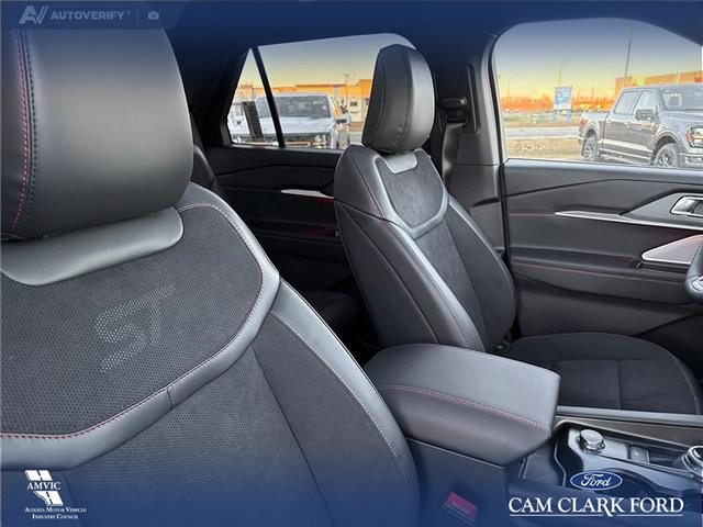 2026 Ford Explorer ST (Stk: 26S3782) in Red Deer - Image 22 of 25