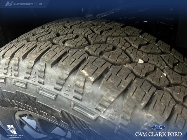 2025 Ford F-150 XLT (Stk: 25AT3596A) in Airdrie - Image 7 of 25