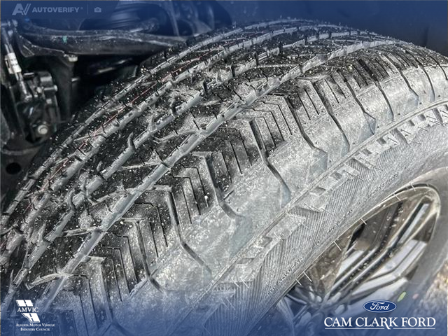 2025 Ford F-150 Lariat (Stk: 25AT5960) in Airdrie - Image 7 of 25