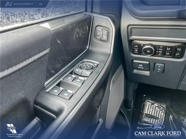 2025 Ford F-150 Lariat (Stk: 25AT8725) in Airdrie - Image 17 of 25