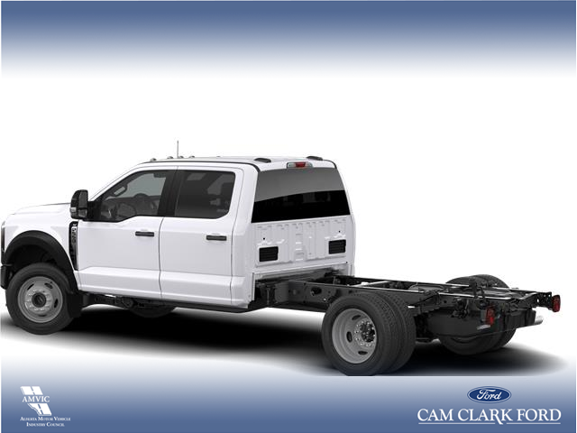 2026 Ford F-550 Chassis XLT (Stk: 26AT6637) in Airdrie - Image 2 of 7