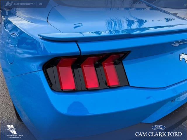 2026 Ford Mustang EcoBoost (Stk: 26C2902) in Olds - Image 11 of 25