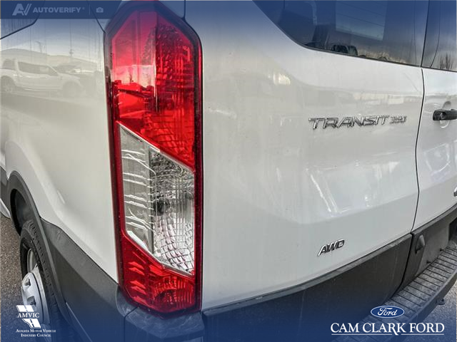 2025 Ford Transit-350 Passenger XL (Stk: 25AT7553) in Airdrie - Image 11 of 25
