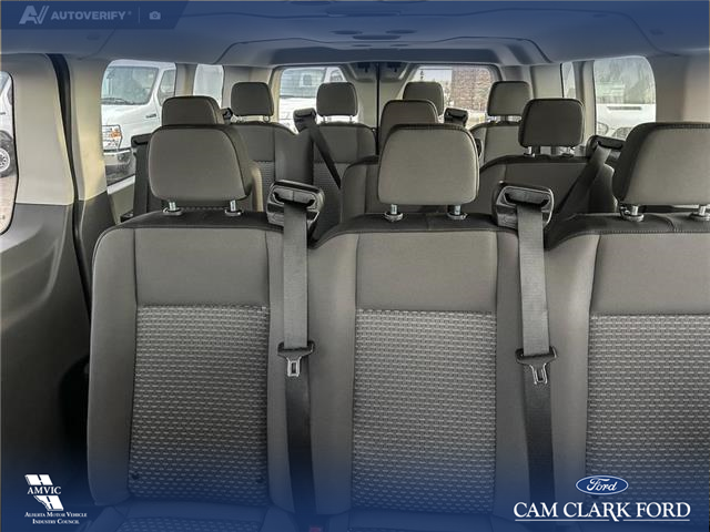 2025 Ford Transit-350 Passenger XL (Stk: 25AT7553) in Airdrie - Image 20 of 25