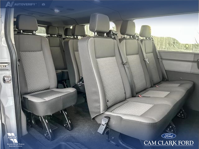 2025 Ford Transit-350 Passenger XL (Stk: 25AT7553) in Airdrie - Image 23 of 25