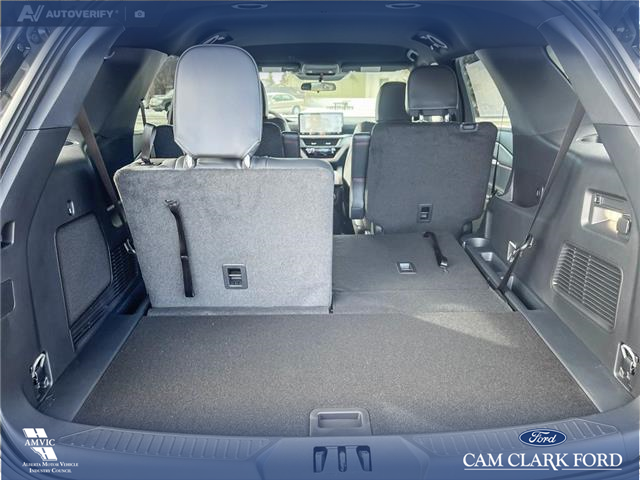 2026 Ford Explorer ST-Line (Stk: 26S1492) in Olds - Image 12 of 25