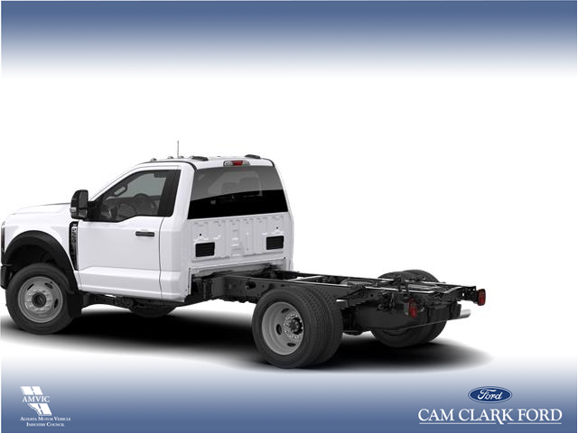 2026 Ford F-550 Chassis XLT (Stk: 26AF6424) in Airdrie - Image 2 of 7