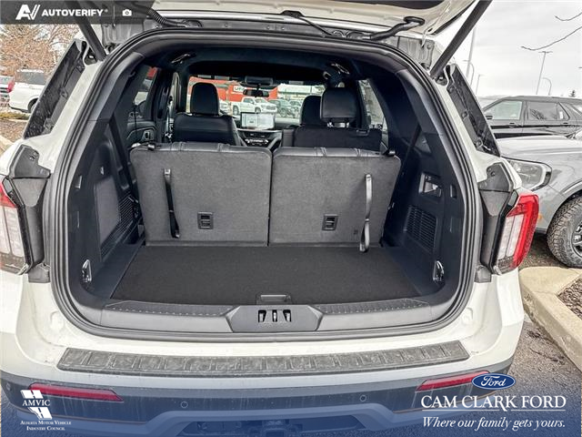 2026 Ford Explorer Tremor (Stk: 26S3208) in Red Deer - Image 12 of 25 2026 Ford Explorer Tremor (Stk: 26S3208) in Red Deer - Image 12 of 25