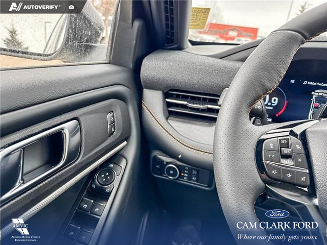 2026 Ford Explorer Tremor (Stk: 26S3208) in Red Deer - Image 17 of 25 2026 Ford Explorer Tremor (Stk: 26S3208) in Red Deer - Image 17 of 25