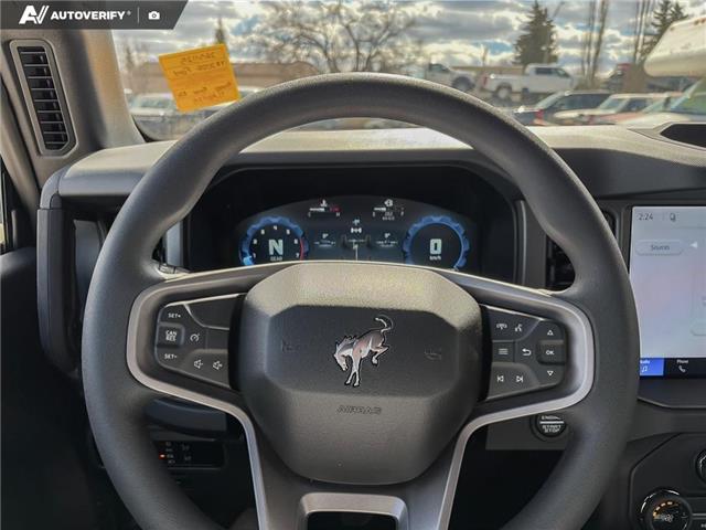 2026 Ford Bronco Base (Stk: 26S1125) in Olds - Image 14 of 25