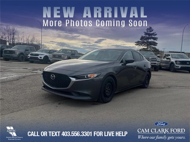 2020 Mazda Mazda3 GS (Stk: U37378) in Red Deer - Image 1 of 7