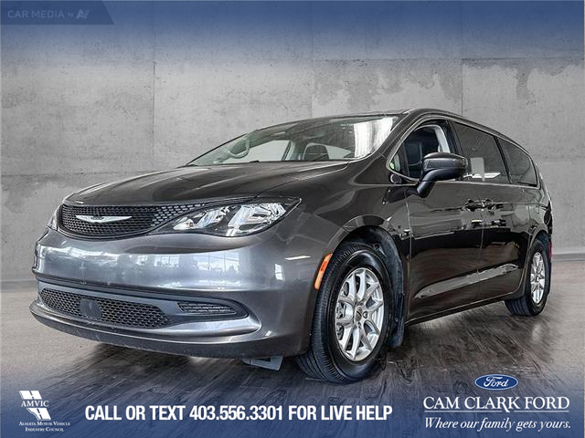 2022 Chrysler Grand Caravan SXT (Stk: P14021) in Airdrie - Image 1 of 24