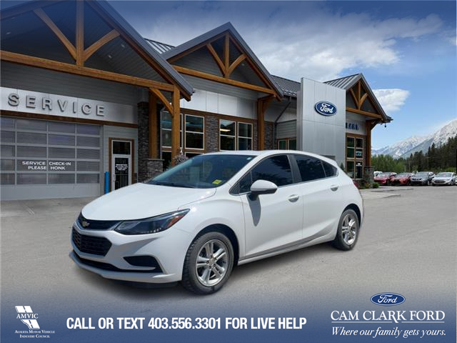 2018 Chevrolet Cruze LT Auto (Stk: P1430) in Canmore - Image 1 of 25