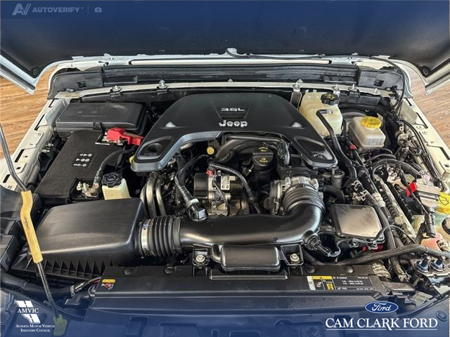 2021 Jeep Wrangler Unlimited Sahara (Stk: P14660) in Airdrie - Image 10 of 25