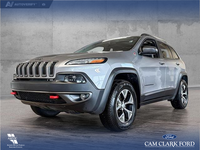 2018 Jeep Cherokee Trailhawk (Stk: P14678) in Airdrie - Image 1 of 25