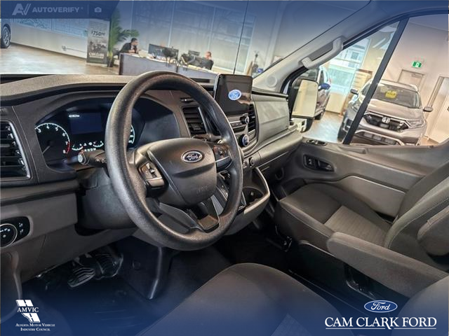 2020 Ford Transit-250 Cargo Base (Stk: P14675) in Airdrie - Image 13 of 25 2020 Ford Transit-250 Cargo Base (Stk: P14675) in Airdrie - Image 13 of 25