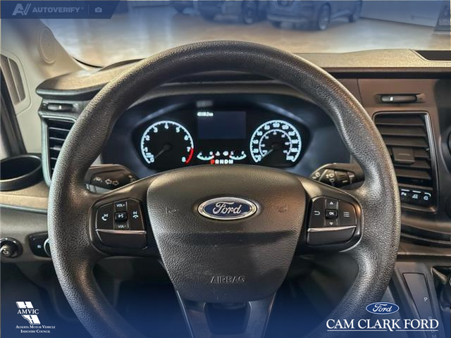 2020 Ford Transit-250 Cargo Base (Stk: P14675) in Airdrie - Image 14 of 25 2020 Ford Transit-250 Cargo Base (Stk: P14675) in Airdrie - Image 14 of 25