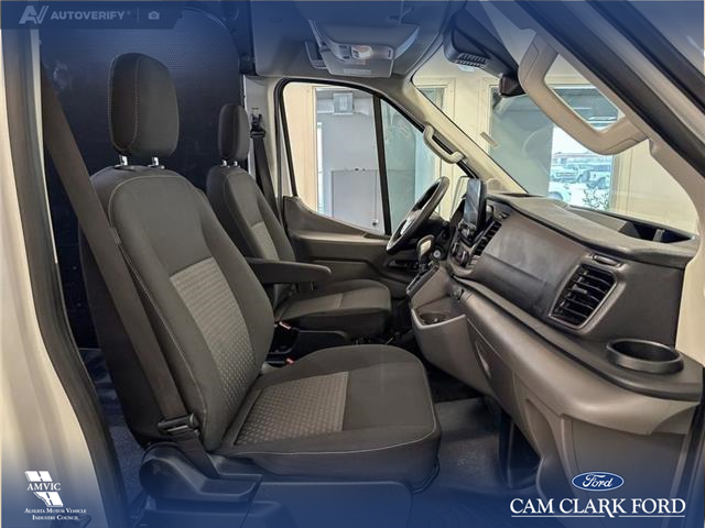 2020 Ford Transit-250 Cargo Base (Stk: P14675) in Airdrie - Image 22 of 25 2020 Ford Transit-250 Cargo Base (Stk: P14675) in Airdrie - Image 22 of 25