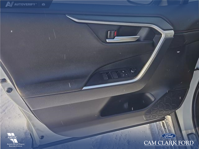 2024 Toyota RAV4 Prime XSE (Stk: P1133) in Innisfail - Image 7 of 24