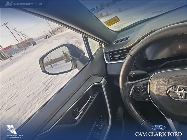 2024 Toyota RAV4 Prime XSE (Stk: P1133) in Innisfail - Image 13 of 24