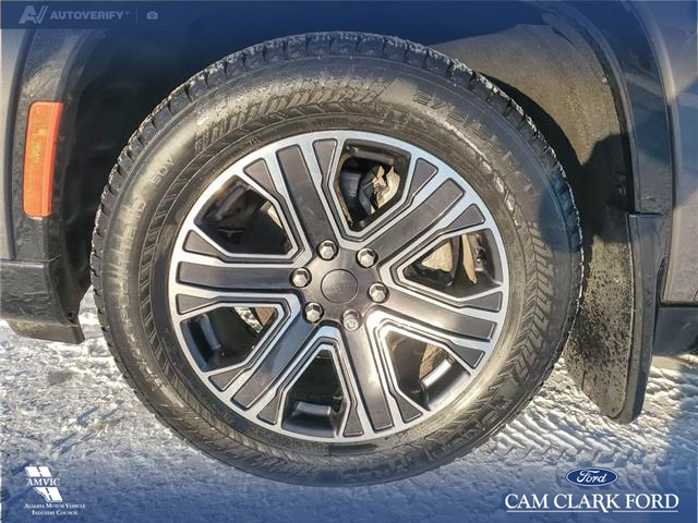 2022 Jeep Wagoneer Series III (Stk: U37897) in Red Deer - Image 6 of 25