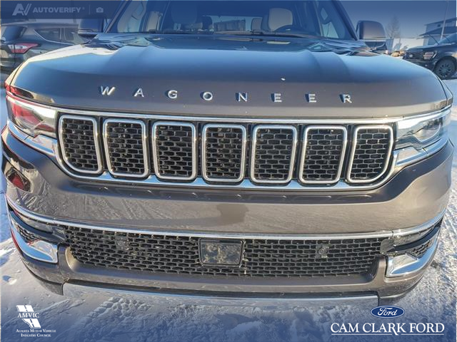2022 Jeep Wagoneer Series III (Stk: U37897) in Red Deer - Image 9 of 25