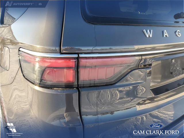 2022 Jeep Wagoneer Series III (Stk: U37897) in Red Deer - Image 11 of 25