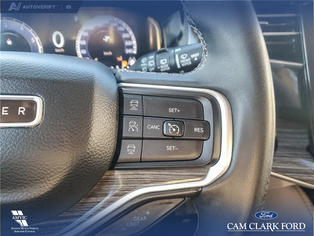 2022 Jeep Wagoneer Series III (Stk: U37897) in Red Deer - Image 16 of 25