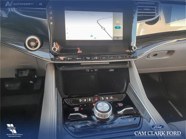 2022 Jeep Wagoneer Series III (Stk: U37897) in Red Deer - Image 19 of 25