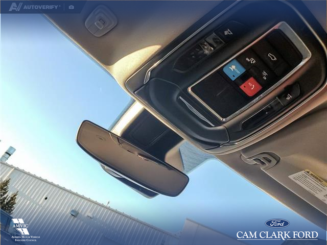 2022 Jeep Wagoneer Series III (Stk: U37897) in Red Deer - Image 21 of 25