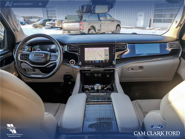 2022 Jeep Wagoneer Series III (Stk: U37897) in Red Deer - Image 24 of 25