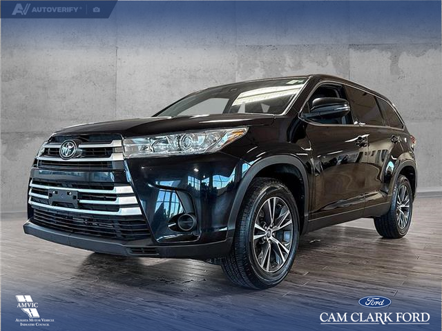 2019 Toyota Highlander LE (Stk: P14716) in Airdrie - Image 1 of 25