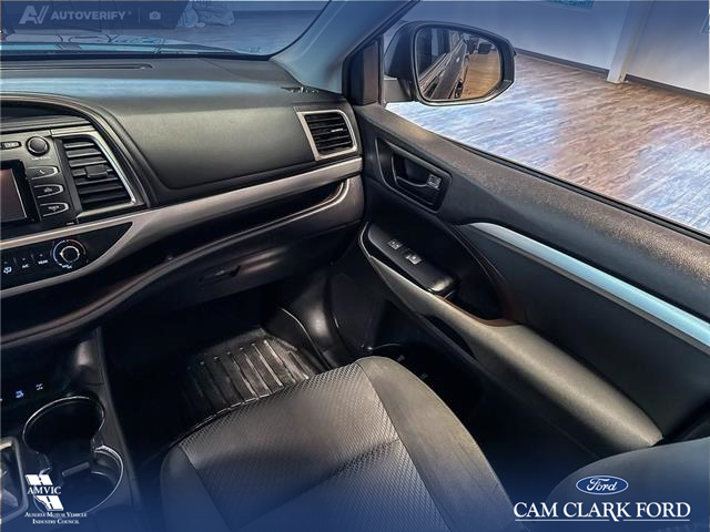 2019 Toyota Highlander LE (Stk: P14716) in Airdrie - Image 25 of 25