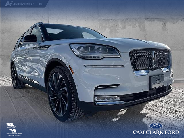 2023 Lincoln Aviator Reserve (Stk: P1571) in Canmore - Image 1 of 25