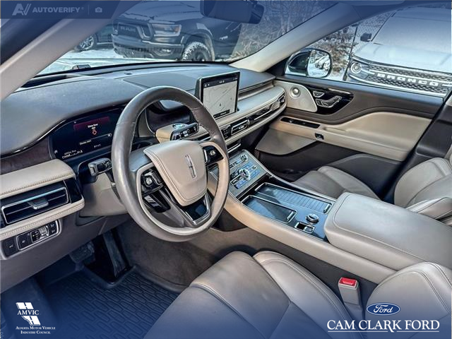 2023 Lincoln Aviator Reserve (Stk: P1571) in Canmore - Image 13 of 25 2023 Lincoln Aviator Reserve (Stk: P1571) in Canmore - Image 13 of 25