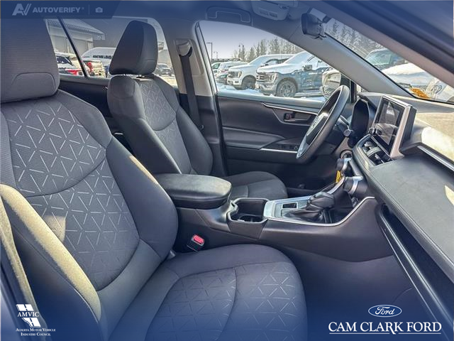 2024 Toyota RAV4 LE (Stk: BJT1574) in Canmore - Image 22 of 25