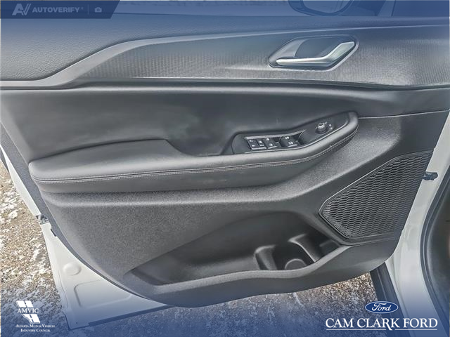 2025 Jeep Grand Cherokee Laredo (Stk: SJ056A) in Innisfail - Image 7 of 24