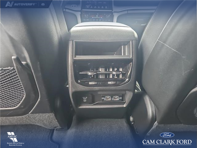 2025 Jeep Grand Cherokee Laredo (Stk: SJ056A) in Innisfail - Image 20 of 24