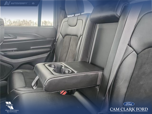 2025 Jeep Grand Cherokee Laredo (Stk: SJ056A) in Innisfail - Image 21 of 24